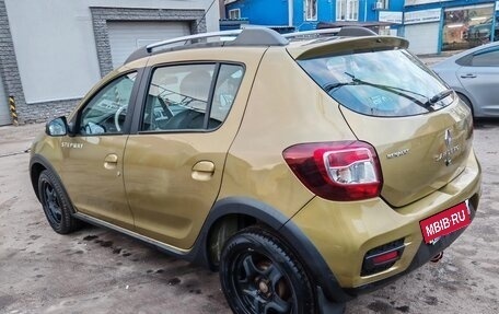 Renault Sandero II рестайлинг, 2016 год, 920 000 рублей, 7 фотография