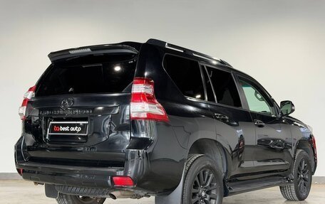 Toyota Land Cruiser Prado 150 рестайлинг 2, 2016 год, 3 490 000 рублей, 5 фотография