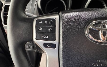 Toyota Land Cruiser Prado 150 рестайлинг 2, 2016 год, 3 490 000 рублей, 19 фотография