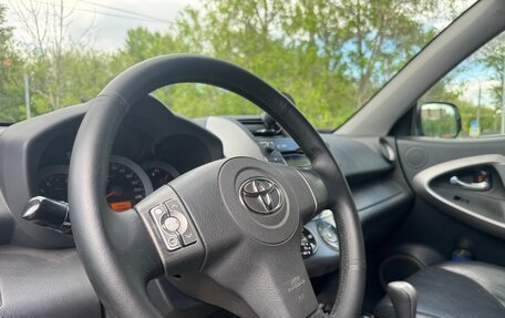 Toyota RAV4, 2006 год, 1 050 000 рублей, 9 фотография