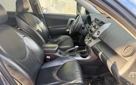 Toyota RAV4, 2006 год, 1 050 000 рублей, 15 фотография