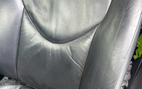 Toyota RAV4, 2006 год, 1 050 000 рублей, 17 фотография