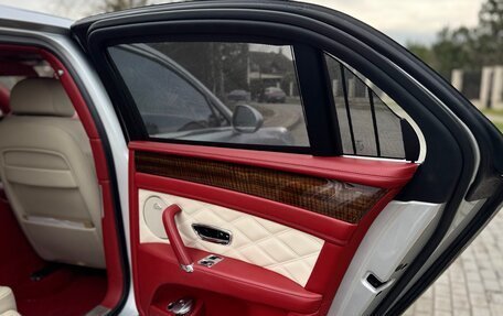 Bentley Flying Spur II, 2013 год, 4 300 000 рублей, 23 фотография