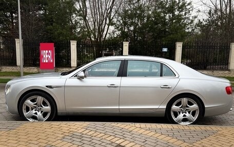 Bentley Flying Spur II, 2013 год, 4 300 000 рублей, 7 фотография