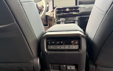 Toyota Land Cruiser Prado, 2025 год, 10 600 000 рублей, 12 фотография