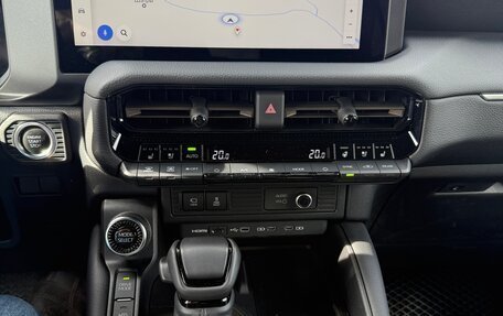 Toyota Land Cruiser Prado, 2025 год, 10 600 000 рублей, 17 фотография