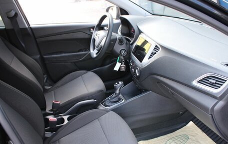 Hyundai Solaris II рестайлинг, 2019 год, 1 580 000 рублей, 12 фотография