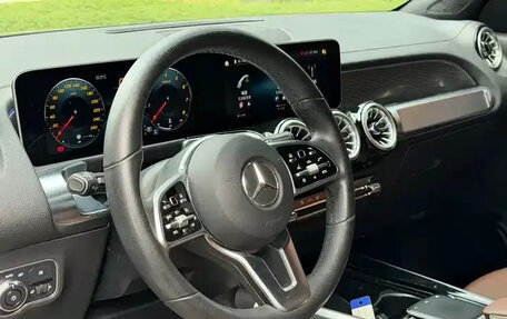 Mercedes-Benz GLB, 2021 год, 1 893 000 рублей, 11 фотография