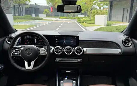 Mercedes-Benz GLB, 2021 год, 1 893 000 рублей, 21 фотография