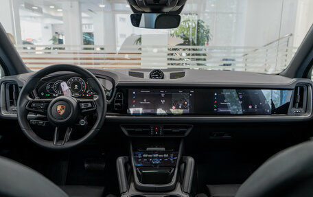 Porsche Cayenne III, 2025 год, 18 290 000 рублей, 10 фотография