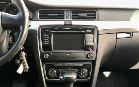 Skoda Superb III рестайлинг, 2012 год, 995 000 рублей, 11 фотография