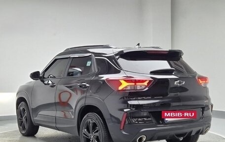 Chevrolet TrailBlazer, 2022 год, 1 728 200 рублей, 2 фотография