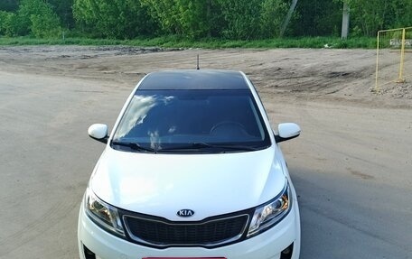 KIA Rio III рестайлинг, 2013 год, 890 000 рублей, 1 фотография