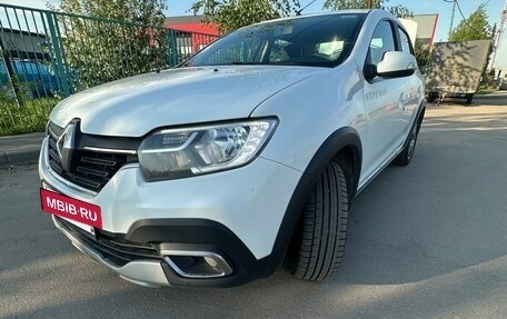 Renault Logan II, 2019 год, 710 000 рублей, 10 фотография