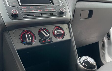 Volkswagen Polo VI (EU Market), 2016 год, 1 000 000 рублей, 14 фотография
