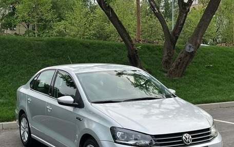 Volkswagen Polo VI (EU Market), 2016 год, 1 000 000 рублей, 3 фотография