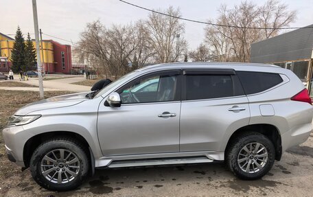 Mitsubishi Pajero Sport III рестайлинг, 2018 год, 3 050 000 рублей, 7 фотография