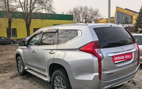 Mitsubishi Pajero Sport III рестайлинг, 2018 год, 3 050 000 рублей, 6 фотография