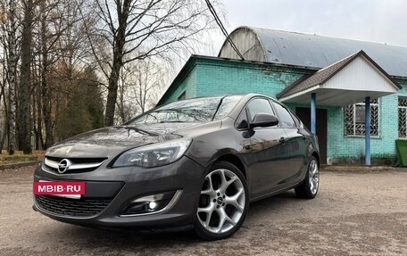 Opel Astra J, 2012 год, 680 000 рублей, 2 фотография