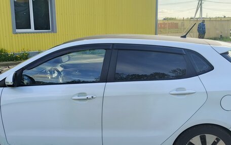 KIA Rio III рестайлинг, 2013 год, 890 000 рублей, 12 фотография
