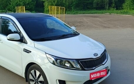 KIA Rio III рестайлинг, 2013 год, 890 000 рублей, 5 фотография