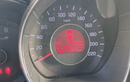 KIA Rio III рестайлинг, 2013 год, 890 000 рублей, 16 фотография