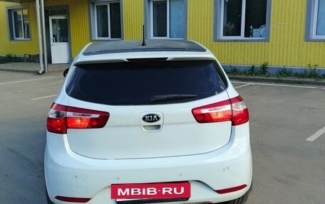 KIA Rio III рестайлинг, 2013 год, 890 000 рублей, 9 фотография