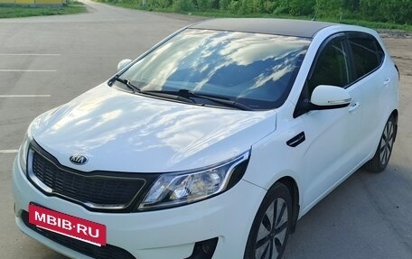 KIA Rio III рестайлинг, 2013 год, 890 000 рублей, 3 фотография