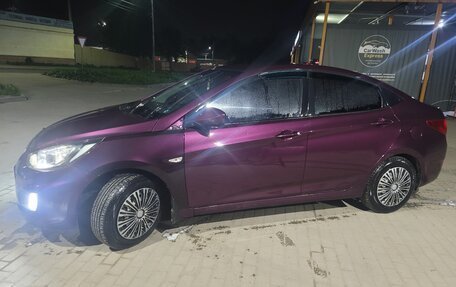 Hyundai Solaris II рестайлинг, 2011 год, 480 000 рублей, 14 фотография