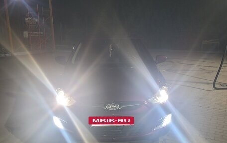 Hyundai Solaris II рестайлинг, 2011 год, 480 000 рублей, 13 фотография