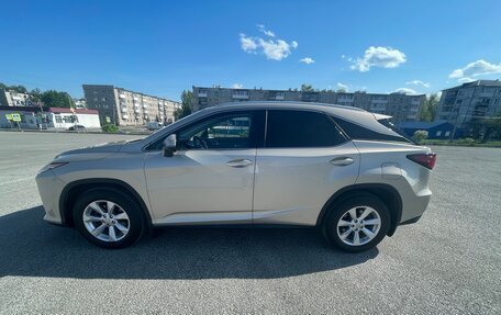 Lexus RX IV рестайлинг, 2017 год, 4 500 000 рублей, 34 фотография