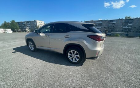 Lexus RX IV рестайлинг, 2017 год, 4 500 000 рублей, 35 фотография