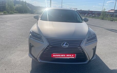 Lexus RX IV рестайлинг, 2017 год, 4 500 000 рублей, 20 фотография