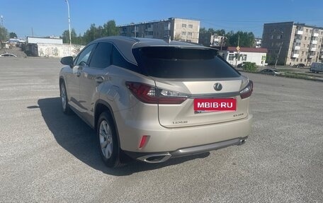 Lexus RX IV рестайлинг, 2017 год, 4 500 000 рублей, 26 фотография