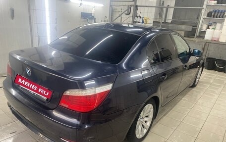 BMW 5 серия, 2008 год, 1 400 000 рублей, 4 фотография