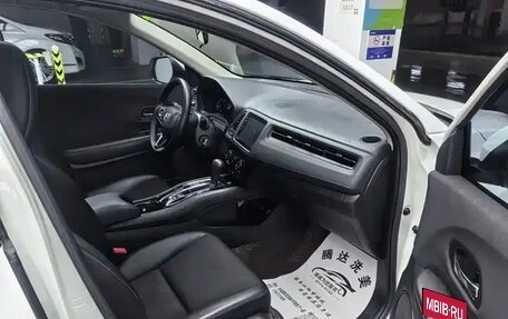 Honda Vezel, 2022 год, 1 183 000 рублей, 5 фотография