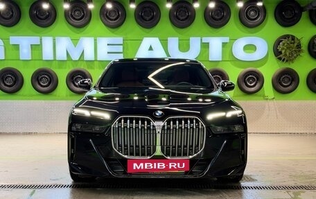 BMW 7 серия, 2022 год, 18 100 000 рублей, 3 фотография