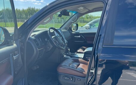 Toyota Land Cruiser 200, 2016 год, 6 200 000 рублей, 9 фотография