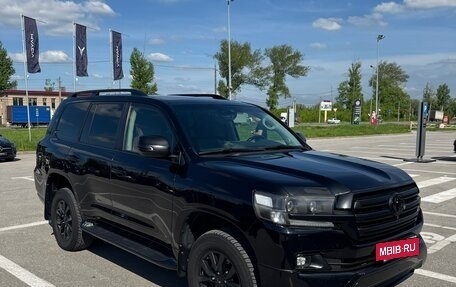 Toyota Land Cruiser 200, 2016 год, 6 200 000 рублей, 7 фотография