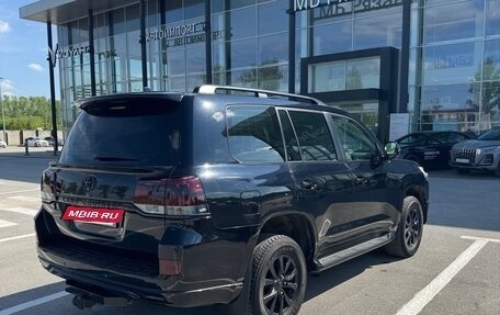 Toyota Land Cruiser 200, 2016 год, 6 200 000 рублей, 6 фотография