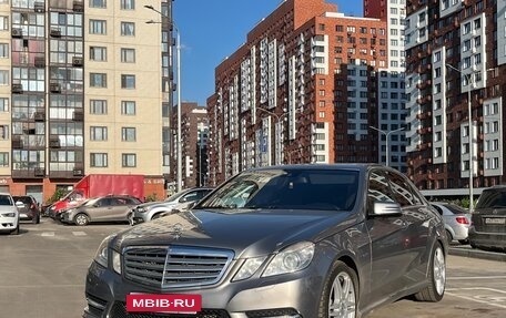 Mercedes-Benz E-Класс, 2012 год, 1 570 000 рублей, 4 фотография