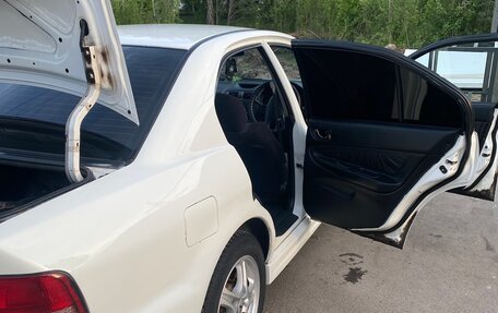 Mitsubishi Galant VIII, 2001 год, 375 000 рублей, 17 фотография
