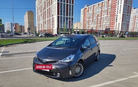 Toyota Prius Alpha I (ZVW40/41), 2016 год, 1 620 000 рублей, 14 фотография