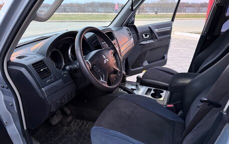 Mitsubishi Pajero IV, 2007 год, 1 550 000 рублей, 5 фотография