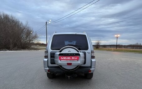 Mitsubishi Pajero IV, 2007 год, 1 550 000 рублей, 3 фотография