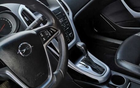 Opel Astra J, 2013 год, 920 000 рублей, 16 фотография