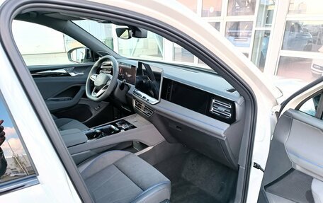Volkswagen Tiguan, 2026 год, 5 100 000 рублей, 11 фотография