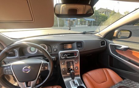 Volvo S60 III, 2011 год, 900 000 рублей, 18 фотография