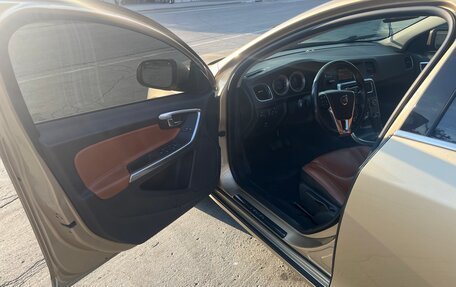 Volvo S60 III, 2011 год, 900 000 рублей, 17 фотография