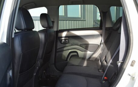 Peugeot 4007, 2008 год, 839 999 рублей, 17 фотография